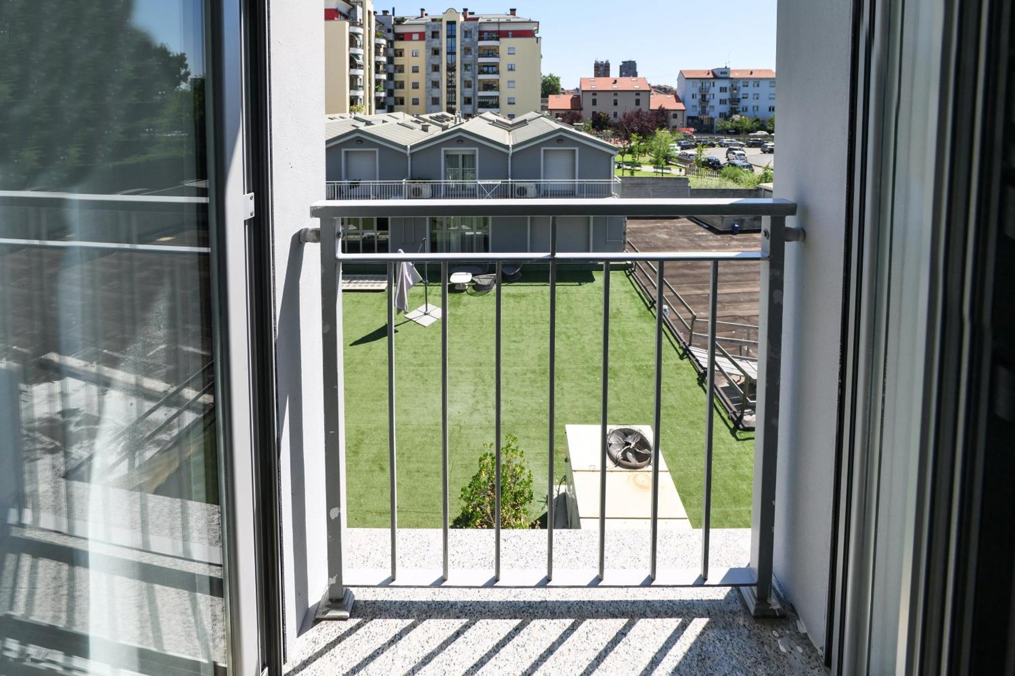 Primopiano - Bonomi Apartment Milan Exterior photo